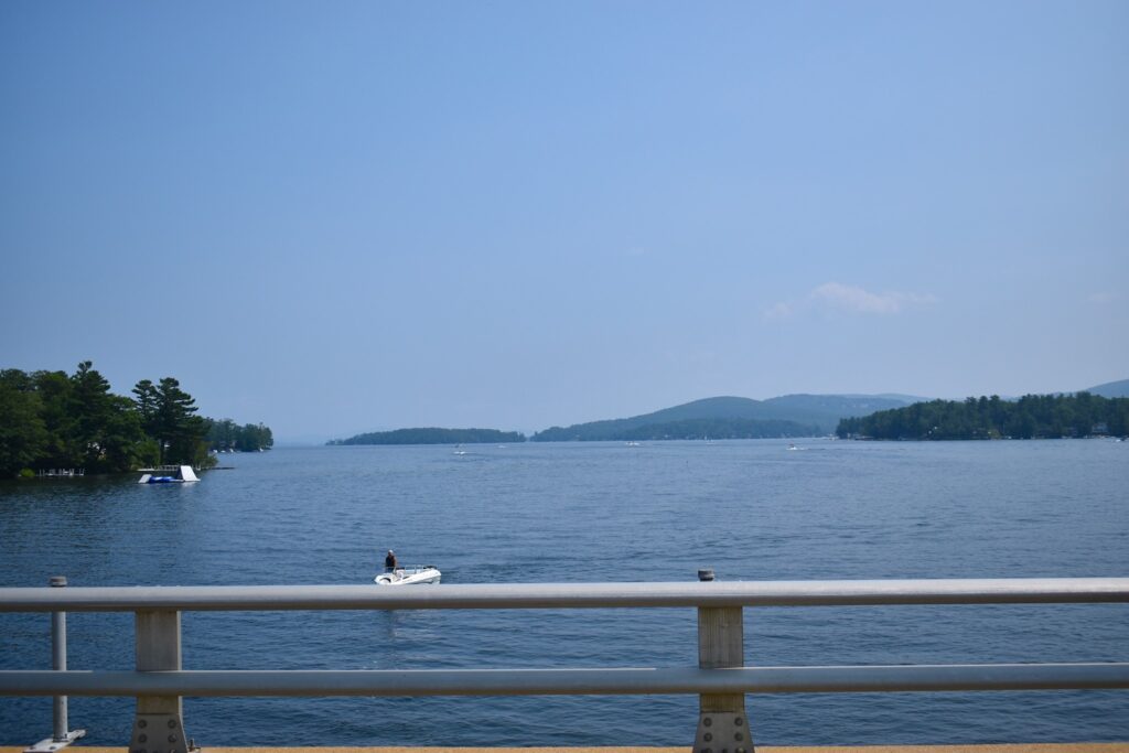 Lake Winnipesaukee Area Attractions Water | Fireside Inn & Suites at Lake Winnipesaukee - Gilford, New Hampshire