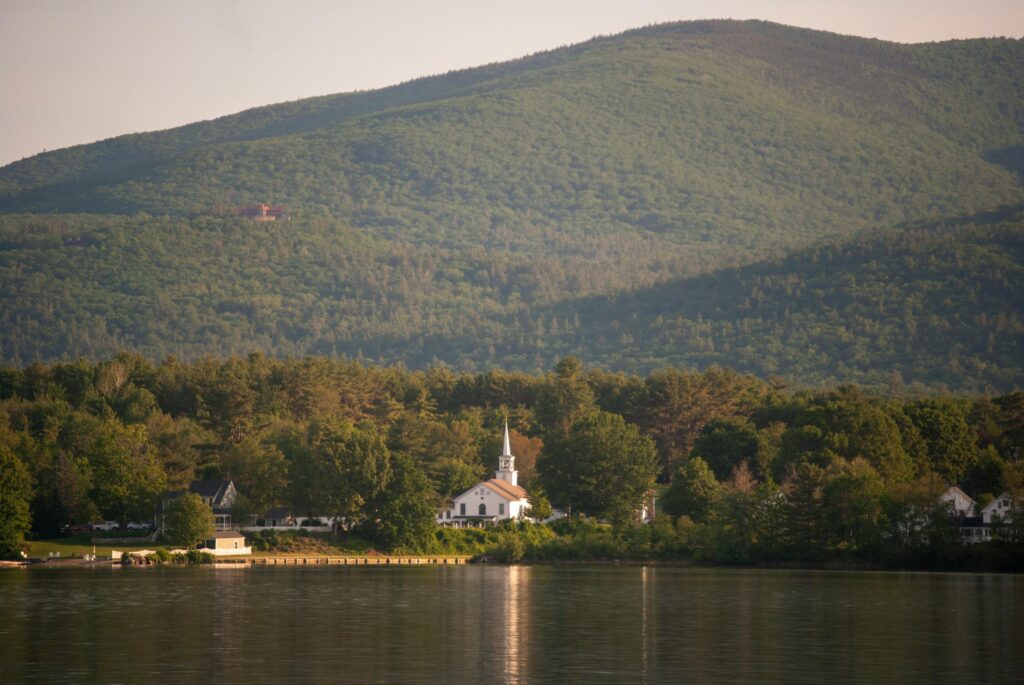 Fall in the Lakes Region, Lake Winnipesaukee